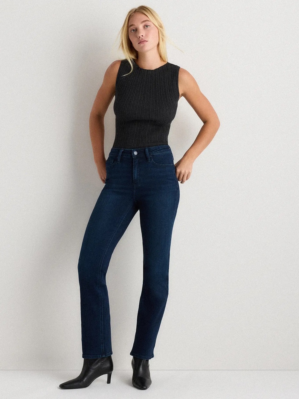 Quince | LIKE NEW Bella Stretch Straight Jeans high rise denim deep sea blue 28